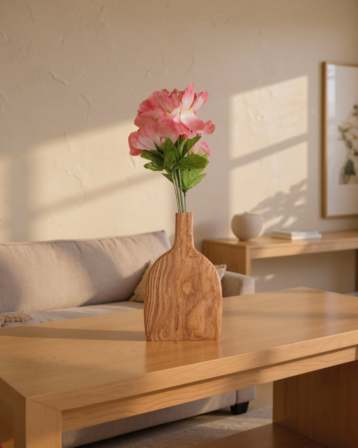 Handcrafted Ash Wood Vase – Sculptural Dried Flower Décor